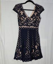 Women's Charlotte Russe Navy Nude Lace Short Sleeve Dress Size XS