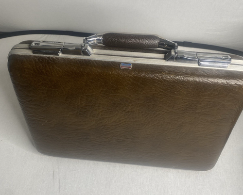 Valigetta sottile vintage American Tourister marrone rigida escort con chiave bella! - Foto 3 di 15