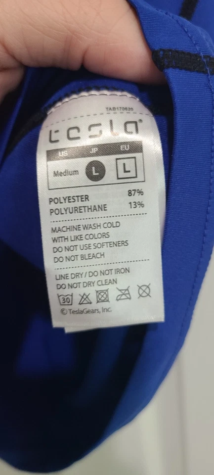 TeslaGear HyperDri Short Sleeve Women's Cycling Athletic T-Shirt Large - Image 4 of 4