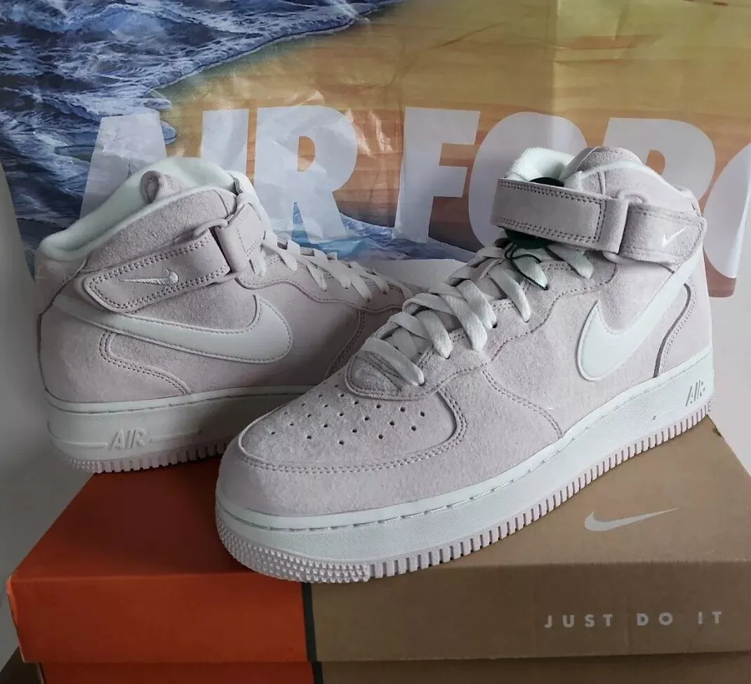 Nike Air Force 1 Mid QS