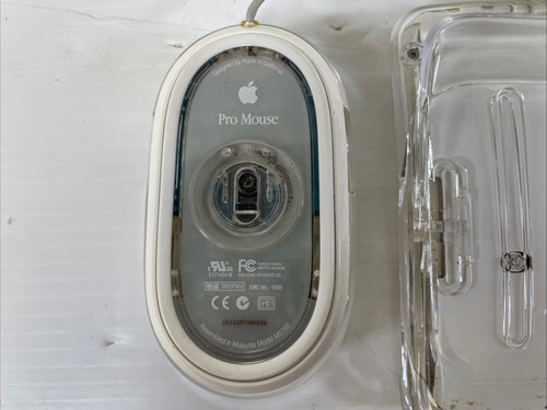 Vintage Apple iMac M6498 G4 15" w/ Speakers/Keyboard & Mouse 800 MHz-75GB-512MB - Picture 9 of 24