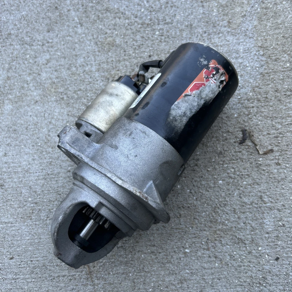 Motor de arranque 3,5 L AWD 2006 Hummer H3 Foto 4 de 4