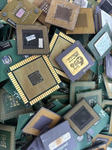 11lbs of Bulk Scrap Gold Recovery Lot CPUs Processors Pins