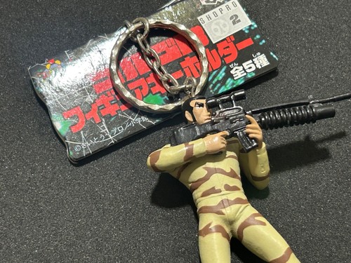 ☆ Golgo13 Duke Togo Figure B Keychain 2002 Banpresto Rare Old Anime From japan - Picture 5 of 20