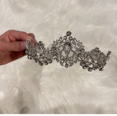 BRIDAL STYLES BOUTIQUE LOT OF HEADPIECES SWAROVSKI BRIDAL HEADPIECES SILVER Bridal Headpiece | Crystal Statement Headpieces – AMYO Bridal main image 4