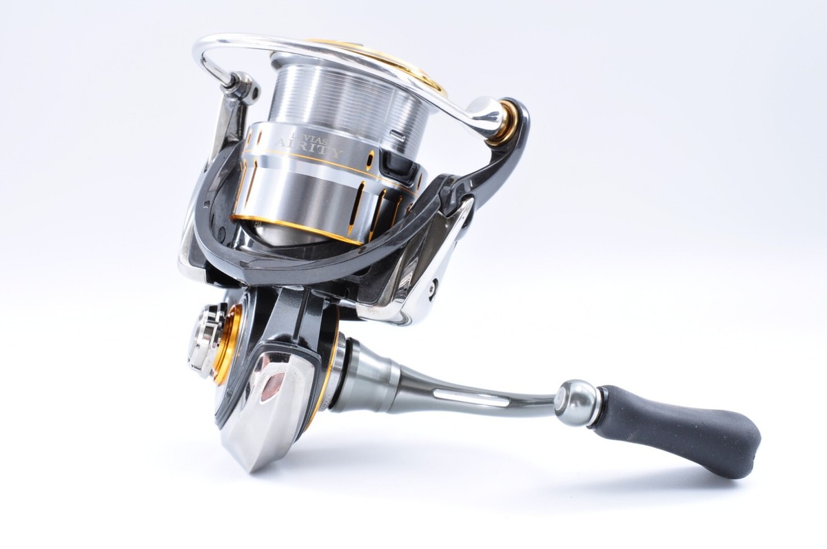 Daiwa 21 LUVIAS AIRITY FC LT 2000S-H Spinning Reel From Japan w