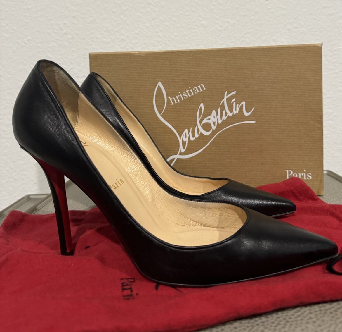 Christian Louboutin Apostrophy Pump 100 mm Nappa Leather Black 38