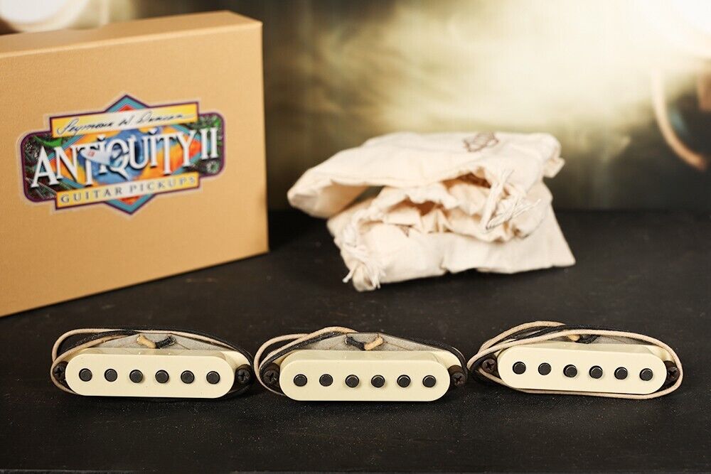 SEYMOUR DUNCAN Antiquity II 60's Surfer for Strat Pickup Set SEYMOUR DUNCAN Antiquity II 60's Surfer for Strat Pickup Set