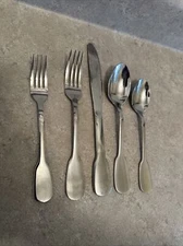 Stainless Steel 5 Piece Flatware Cutlery Place setting Set ( Heavy Duty, 18/0)