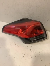 2016 - 2018 TOYOTA RAV 4 DRIVER LH TAIL LIGHT OEM C33L-11897 TC