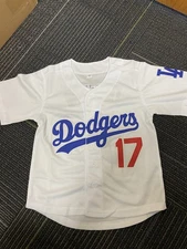 DODGERS JERSEY SHIRT #17 OHTANi KIDS ’ SIZE 8 *BRAND NEW*