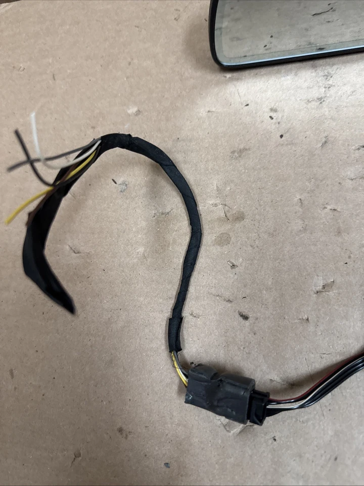 OEM 2019 2020 2021 2022 Subaru Forester Rear view Home Link Compass Mirror 4325 - Image 2 of 4