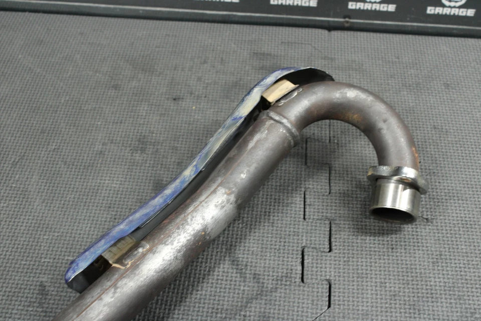 Honda CRF150R 2015 CRF150RB tubo de escape fabricante de equipos originales tubo de cabezal de cámara Foto 4 de 4