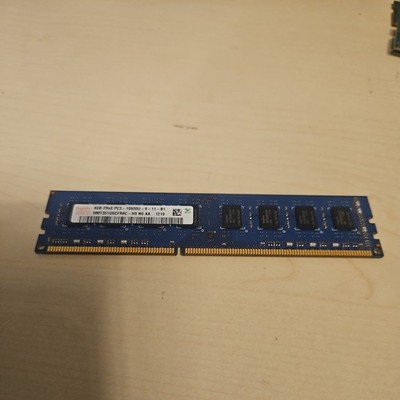 Hynix 4GB DDR3 1333 MHz Desktop PC RAM (PC3-10600U)-9-11-B1