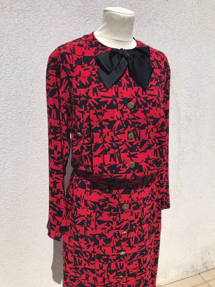 Belle robe Chanel vintage en soie rouge et noire T. 38 silk dress - Photo 3/4