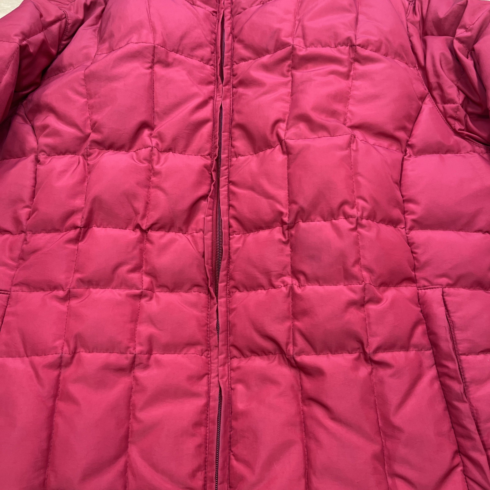 Calvin Klein Down Lined Puffer Jacket Hooded Wome… - image 5