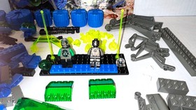 VINTAGE LEGO SET 6919 SPACE INSECTOIDS PLANETARY PROWLER - COMPLETE, PRE OWNED