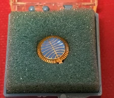 Pan Am Airlines Service Pin 1 star 5 year Anniversary Vintage 10k gold