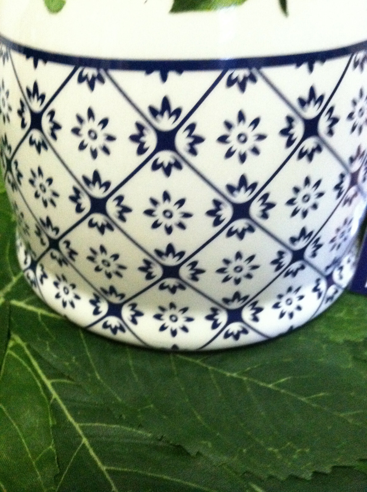 NWT Home Essentials Lemons & Leaves Collection Lemon Quilt Ceramic