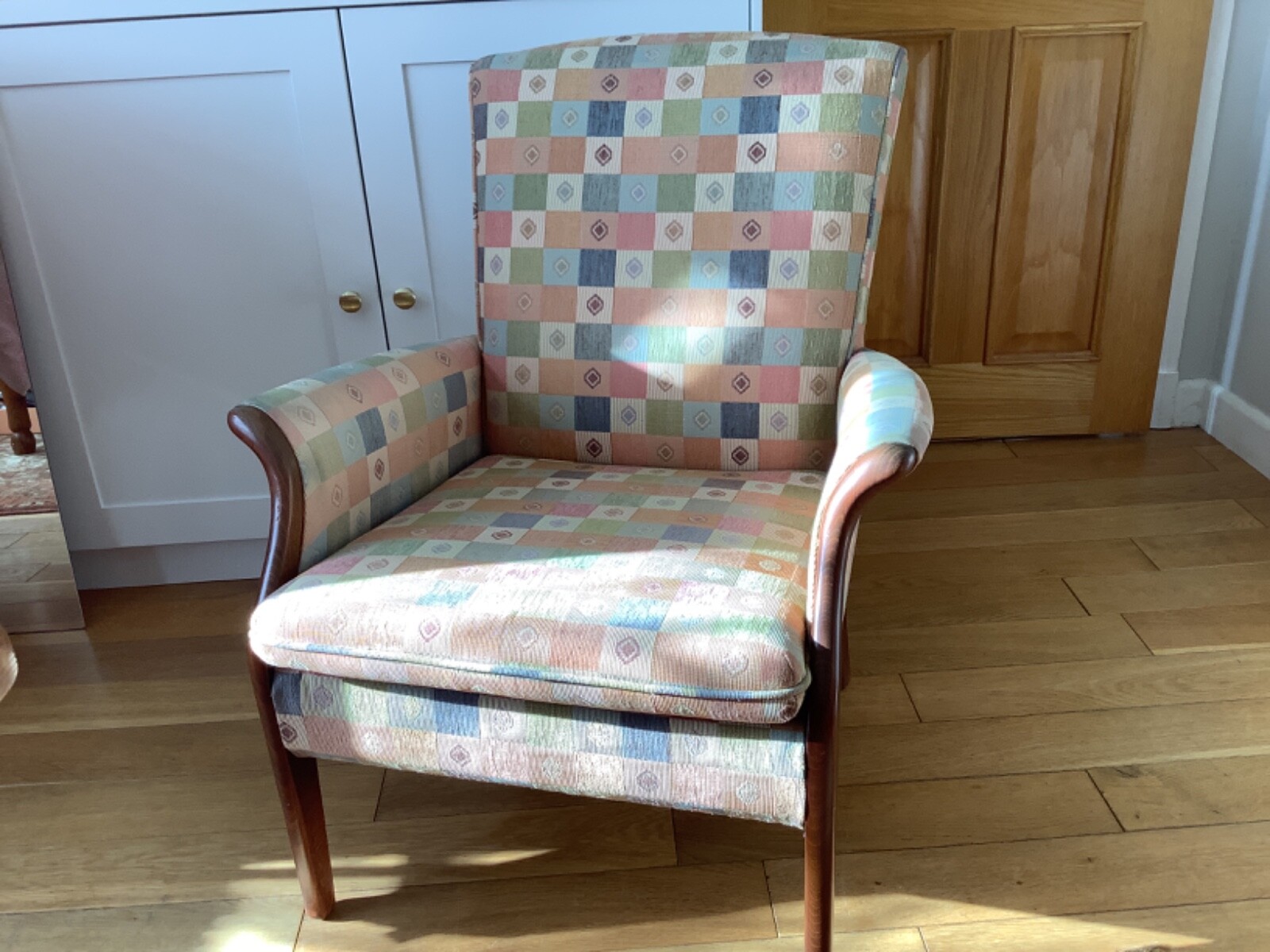 Parker Knoll Froxfield side chair model PK749, good condition or