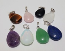 1pz  ciondolo  in pietre dure naturale  forma goccia 20x13mm  bijoux