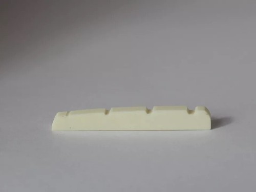 Bone Nut For P Bass 42mm x 3.5mm x 5.5mm, 3 Pcs - Picture 3 of 4