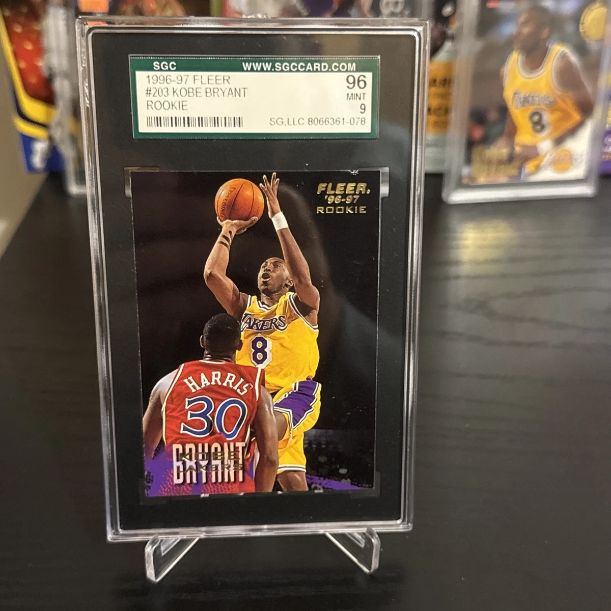 Fleer Kobe Bryant Grade 9.5 Basketball Rookie Sports Trading Cards