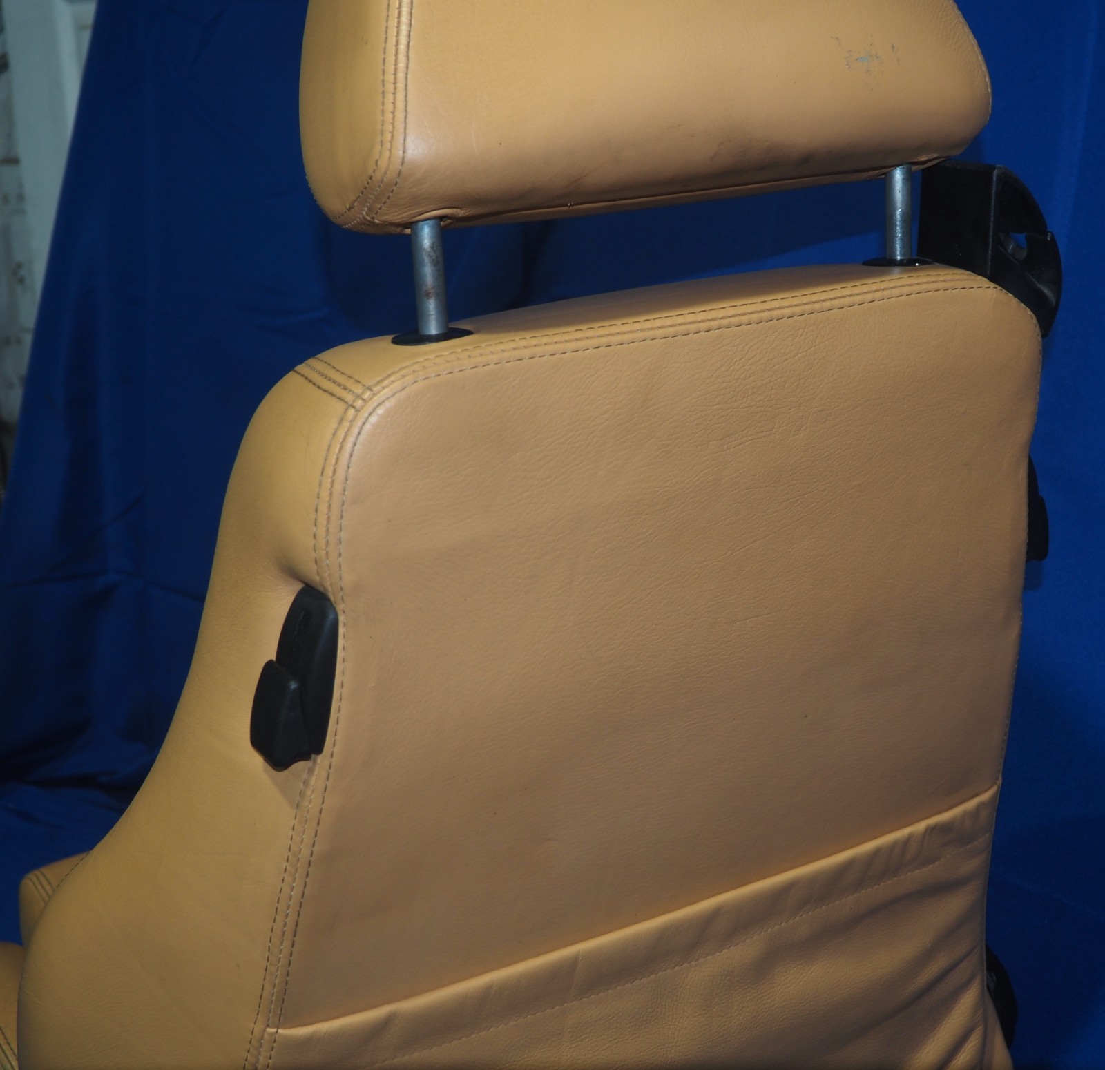 1995-1999 Ferrari F355 Right Passenger Seat Beige Good Condition OEM Complete