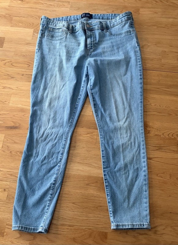 GAP Jeans Women 14/32 Favorite Jegging Skinny Light Wash Stretch Mid Rise Denim