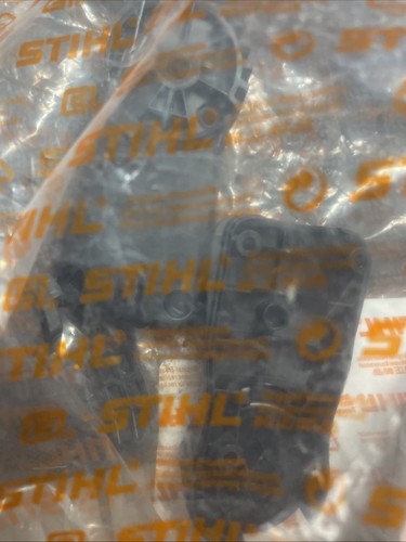 Alloggiamento motore Stihl - ricambio originale (4512 600 0800) - Foto 4 di 5