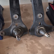 01-04 Tacoma Lift Spindles