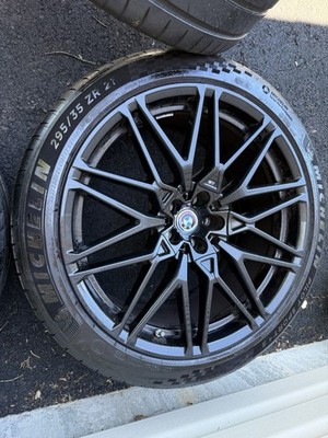 21'/22'' BMW Wheels Style 818M With Michelin PS4S factory Tires, TPMS, Caps