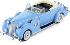 1938 Packard Convertible Victoria in 1:43 scale by IXO