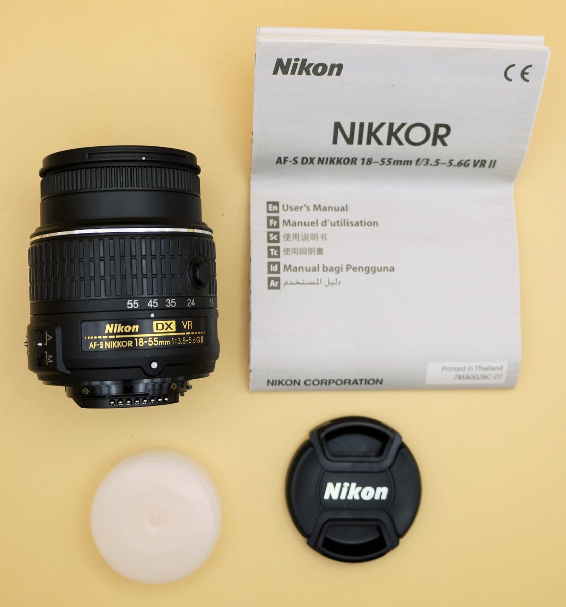 Nikon AF-S DX Nikkor 18-55mm f/3.5-5.6G VR II Zoom Lens