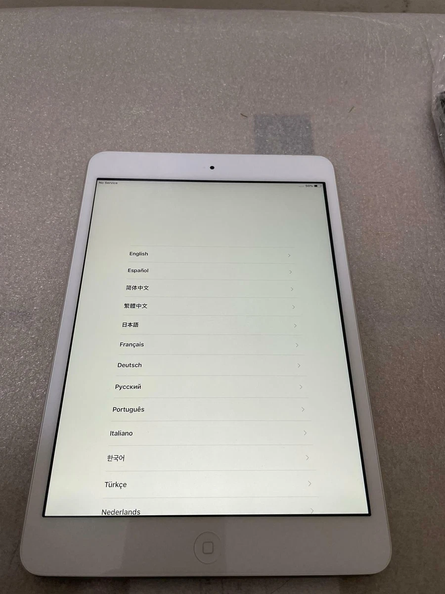 Apple iPad mini 2 16GB Wi Fi 7.9in iOS 12.2 Silver Great IPad for Kids