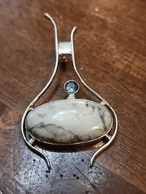 Iolith Howlith Cabochon Sterlingsilber Handarbeit Anhänger 11,6 g 