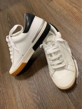 A New Day Madison Sneakers Shoes White Toe Flat 9 New