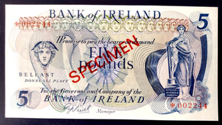 IRELANDE du NORD RARE 5 POUND 1977 ( SPECIMEN du P 62d ) Pick CS1 NEUF