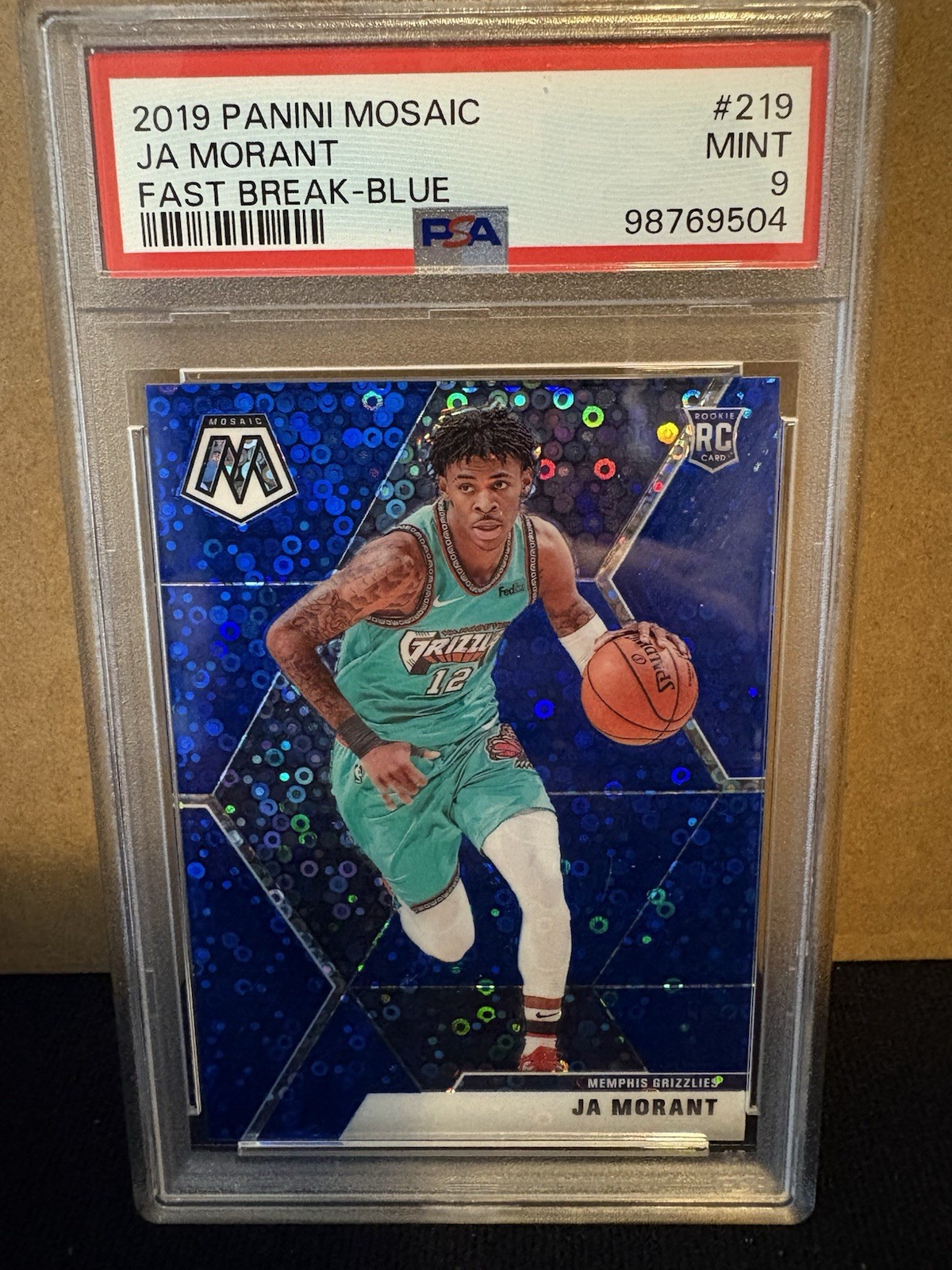 2019-20 Panini Mosaic - Rookies Ja Morant #219 Blue Fast Break Prizm /85 PSA 9