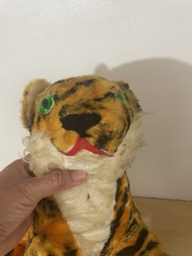 Vintage 1960's Plush Tiger Laying Down - Picture 4 of 11