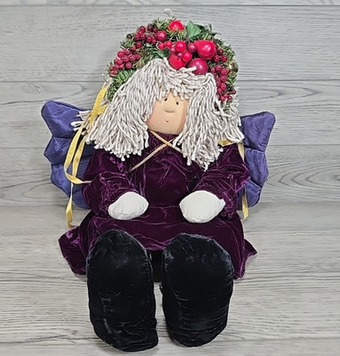 1995 Little Souls Star Limited Edition Angel by Gretchen Wilson - White Hair