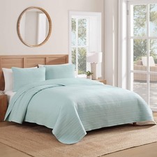 CARIBBEAN JOE 3 Piece King Stonewashed Quilt Set, Sage