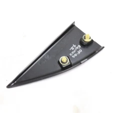 95 96 97 98 99 1995 MITSUBISHI ECLIPSE UNDER HOOD FUSE BOX COVER