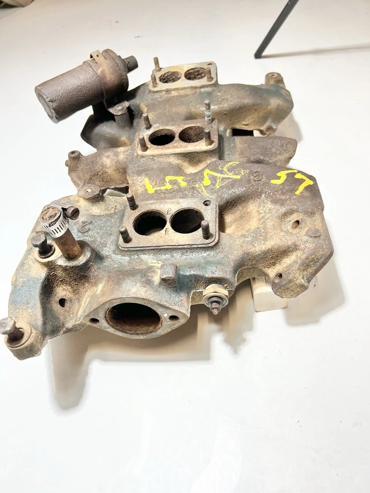 Colector de admisión Tri-Power 57 58 GM Pontiac 347ci Foto 4 de 4