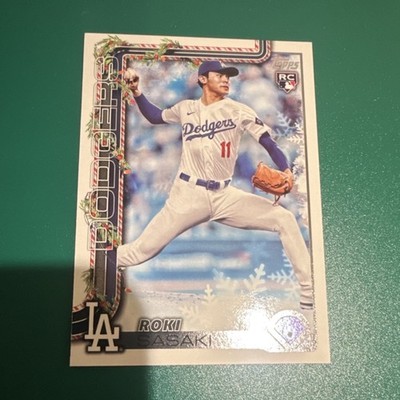 2025 Topps Holiday Roki Sasaki #H23 Los Angeles Dodgers Rookie Baseball Card