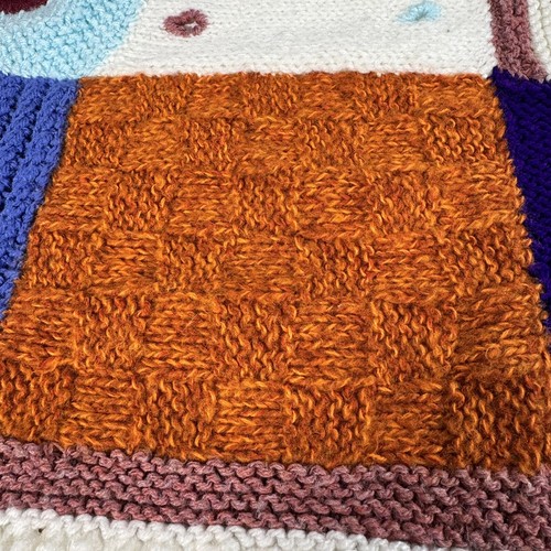 Cot Blanket Handmade Nitted Patchwork Squared Granny Blanket - Picture 9 of 16