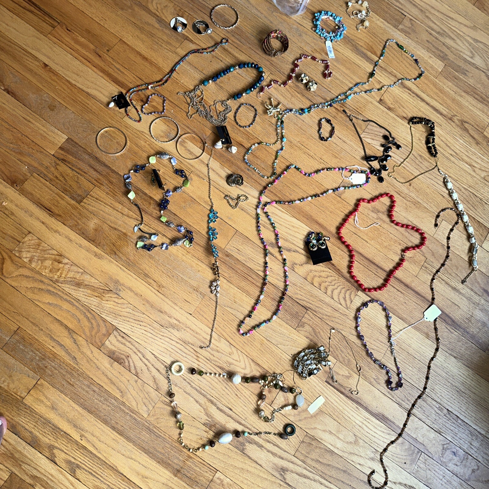 Vintage Costume Jewelry, pins, Earrings, Necklaces, Brooches 35 PCS Estate Find