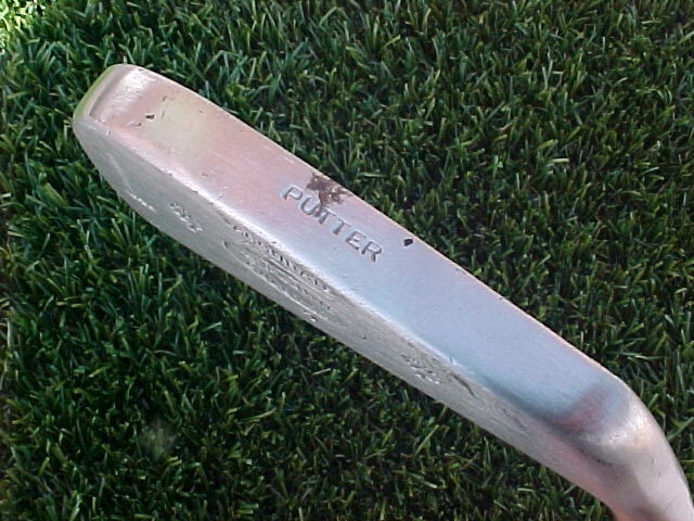 Vintage Spalding Gold Medal HICKORY WOOD SHAFT Putter Golf Club 34 1/2" Long - Image 4 of 4