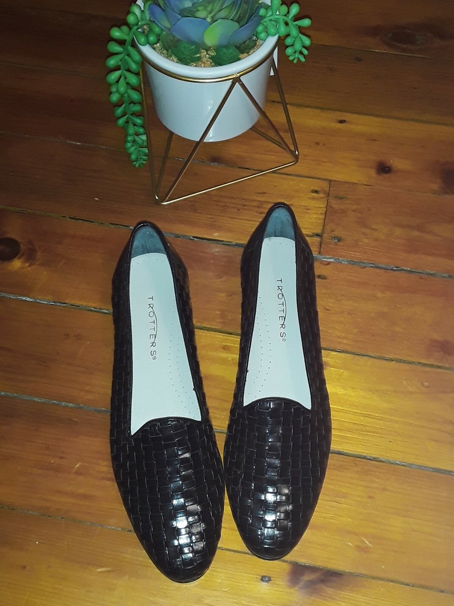 Trotters Womens Shoes Size SS Liz BLACK Leather Loafers Made Brazil
