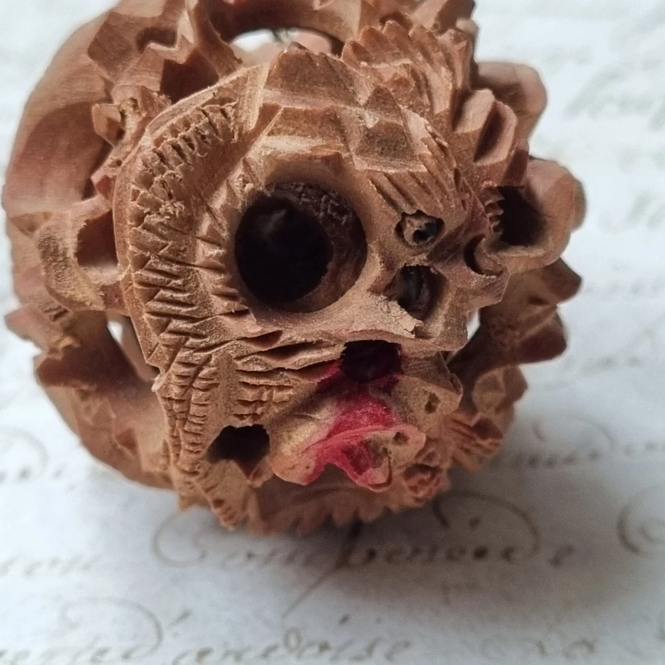 Boule De Canton Ancienne En Bois Sculpté Avec Dragons - Photo 2/4